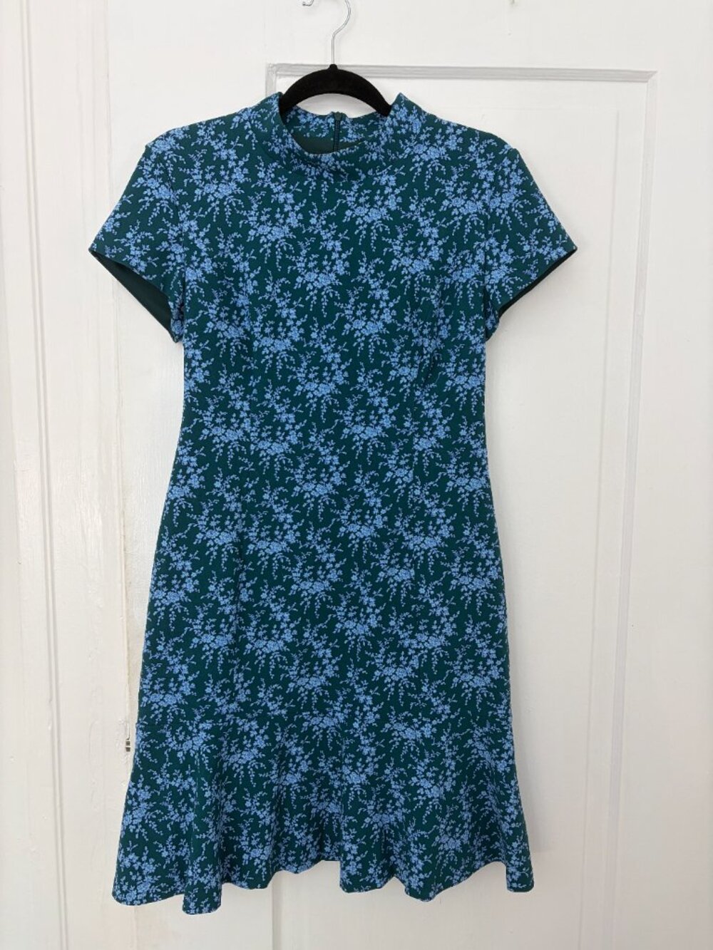 Lark & Ro green blue short sleeve fluted skirt mini dress size 8